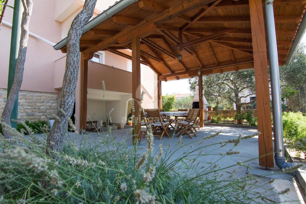 Apartment Lucija Biograd Na Moru Exterior photo